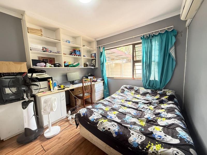 4 Bedroom Property for Sale in Bergzicht Western Cape